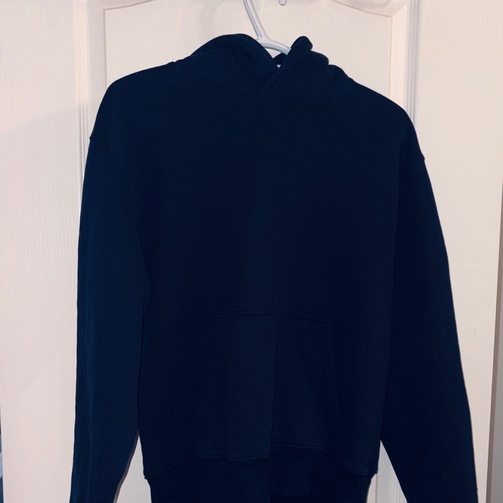 Aritzia Navy Sweatshirt (NWOT) - Picture 3 of 6